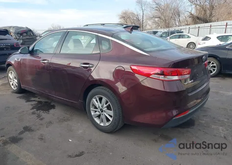 2018 Kia Optima Lx z USA, uszkodzony, nr VIN 5XXGT4L37JG249804